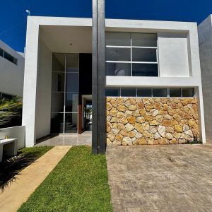 Villa en venta en privada en Conkal